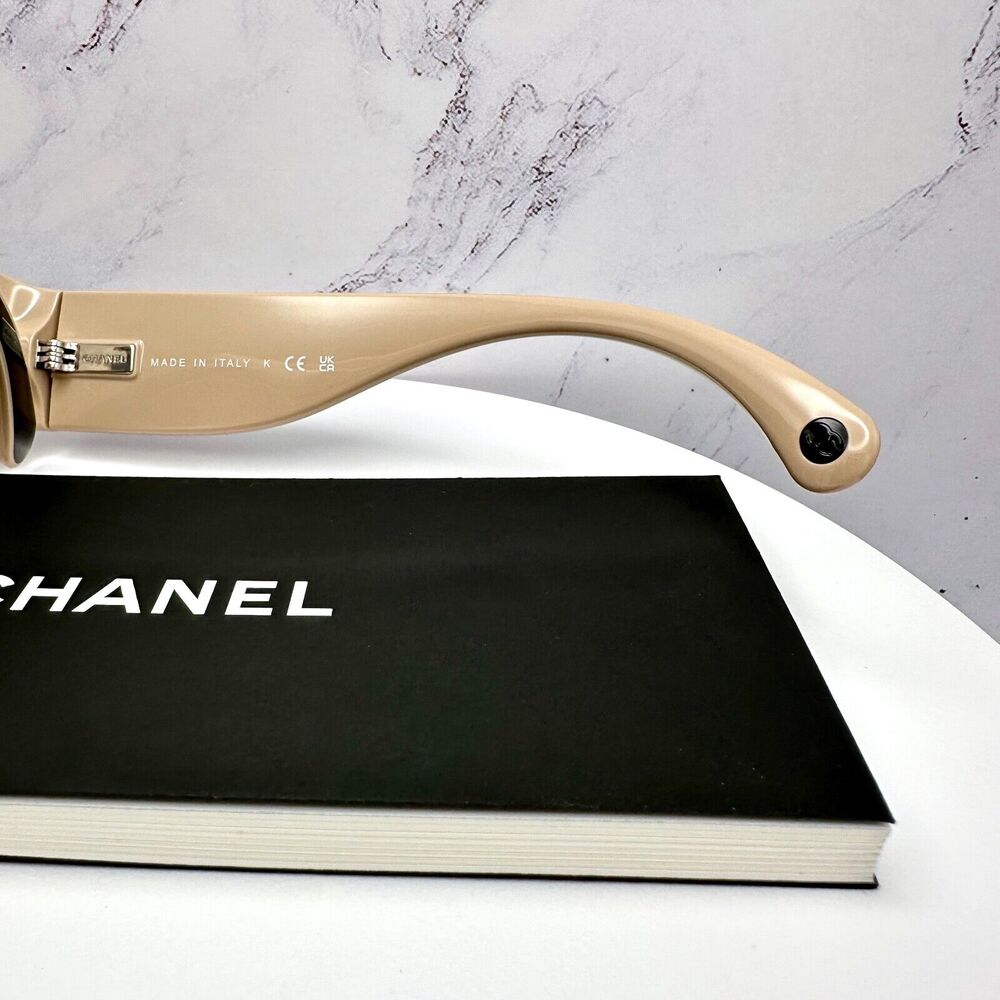New CHANEL Sunglasses - Picture 10 of 16